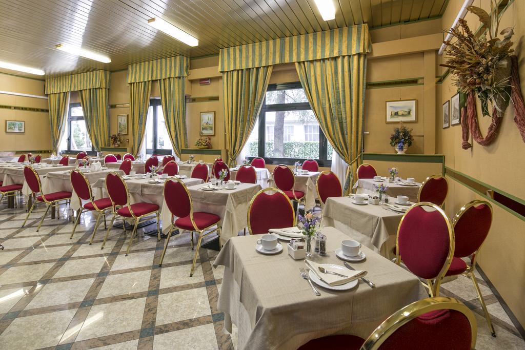 Hotel Falco D'Oro Tole Luaran gambar