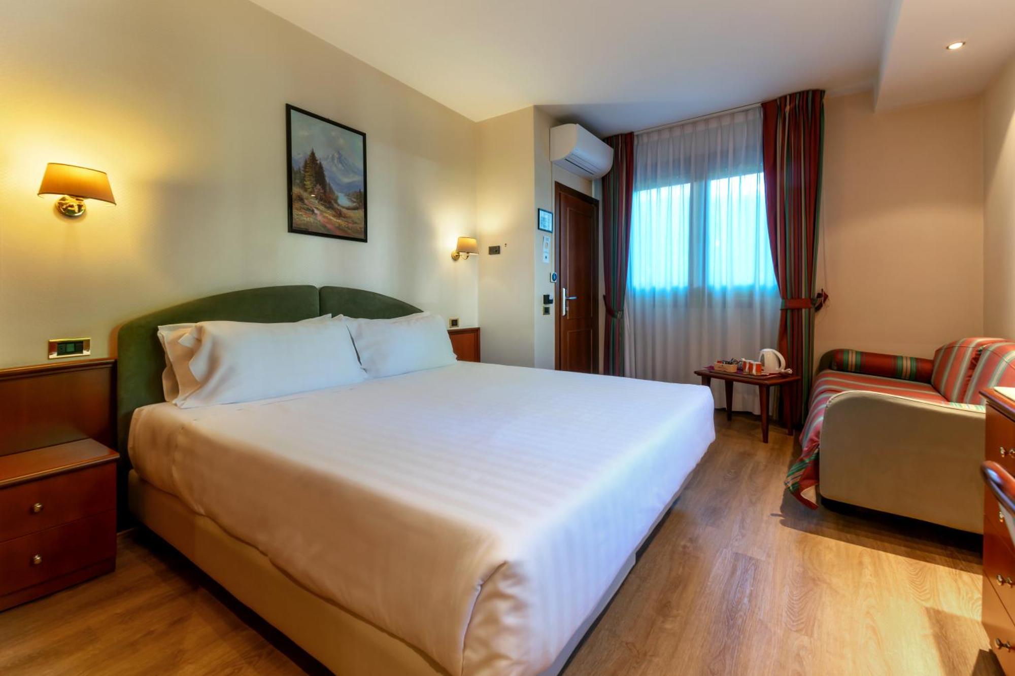 Hotel Falco D'Oro Tole Luaran gambar